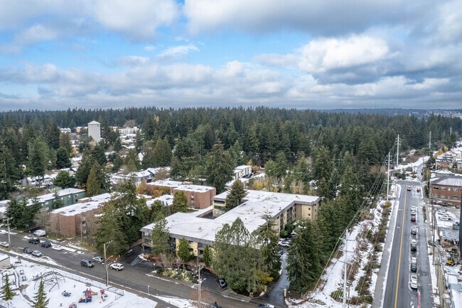 Exterior - Cedar Pointe of Seattle