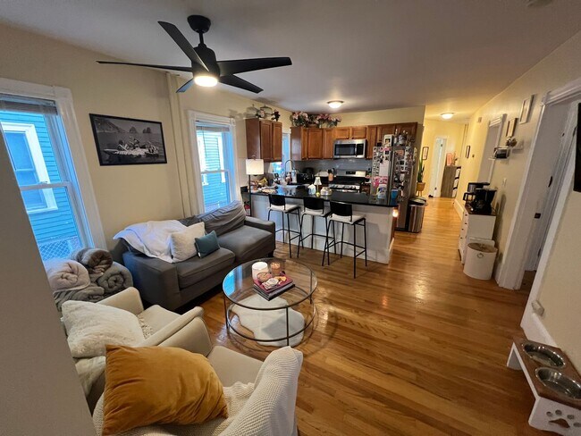 Building Photo - 42-44 Gorham