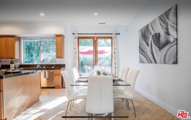 Building Photo - 19246 Liam Ln