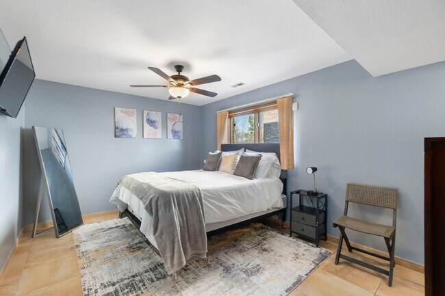 Building Photo - 5000 190th St