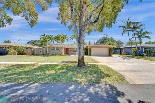 Building Photo - 5600 SW 8th St