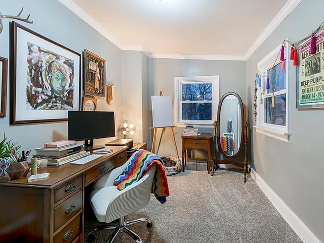 Building Photo - Updated 4 Bed 2 Bath Townhouse in Lancaster City!