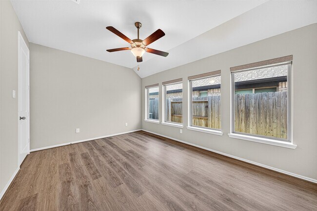 Building Photo - 10406 Talitha Trl