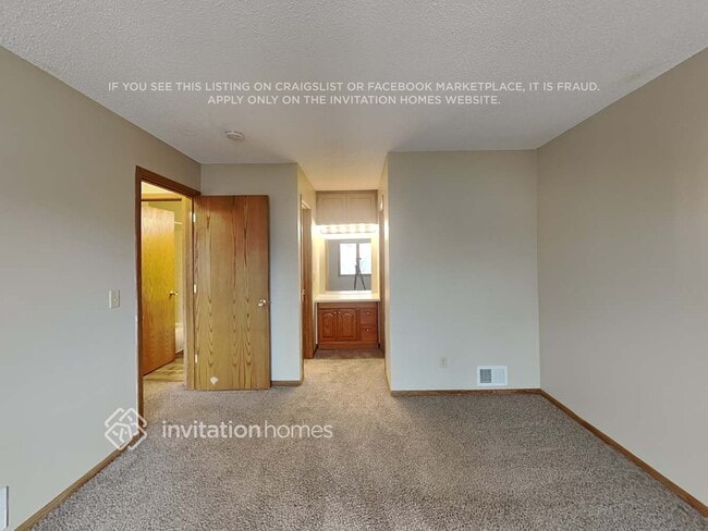 Building Photo - 1370 Willow Creek Ln