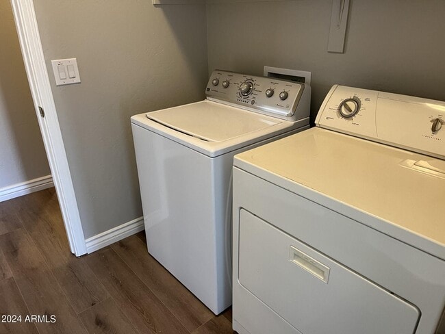 Building Photo - 17749 W Statler Dr