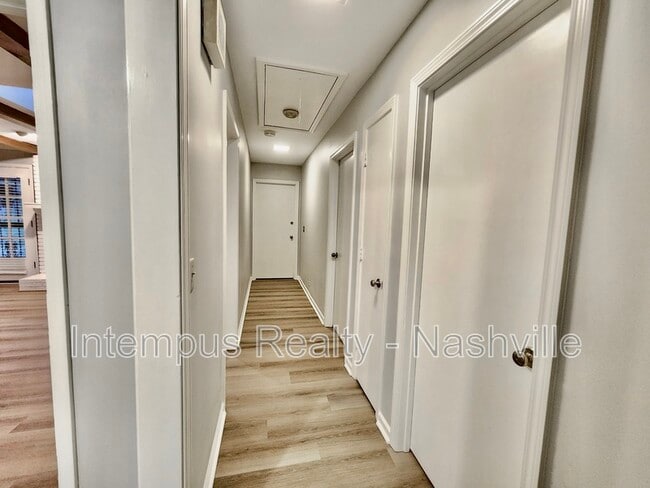 Building Photo - 8124 Devens Dr