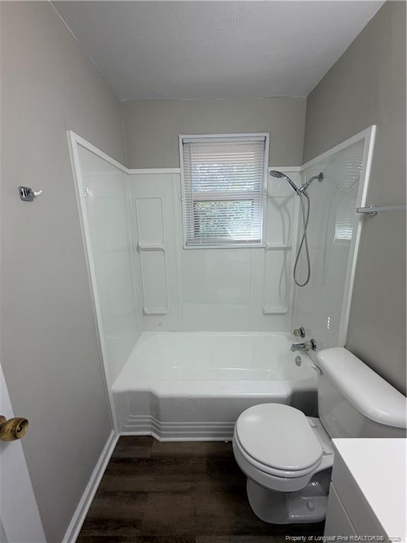 Building Photo - 468 McBain Dr