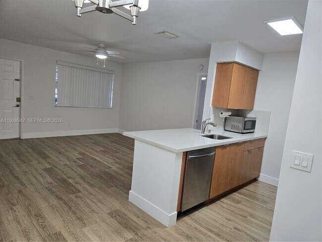 Building Photo - 10416 NW 8th St