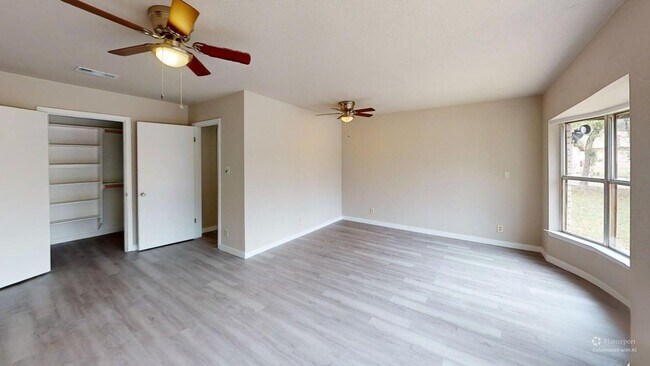 Building Photo - 2018 Shoemaker Dr