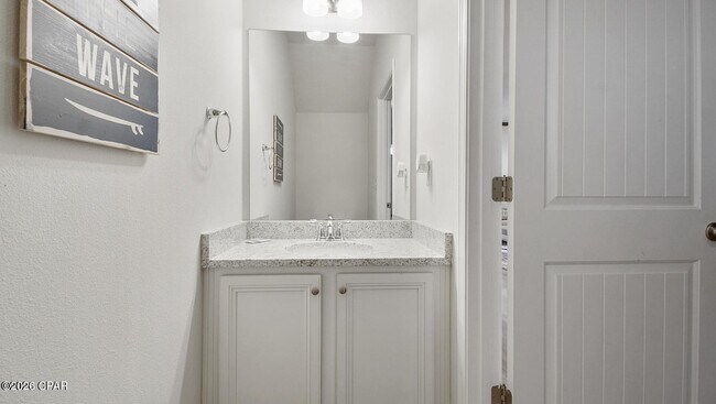 Building Photo - 7672 Shadow Lake Dr