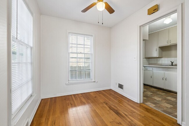 Building Photo - 2100 Sumner St