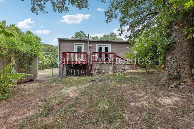 Building Photo - 734 N Walnut Creek Dr