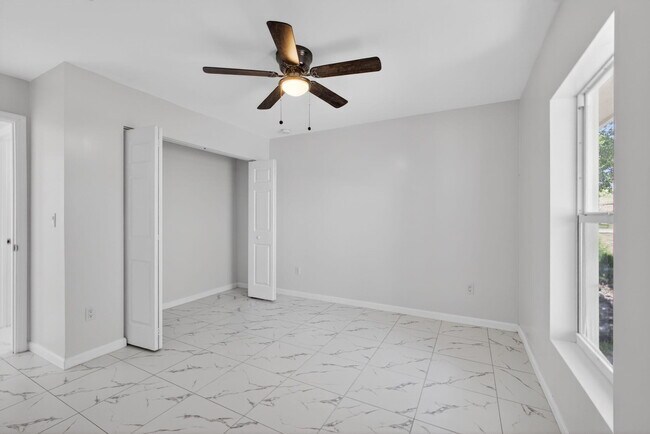 Building Photo - 3255 Avenue J