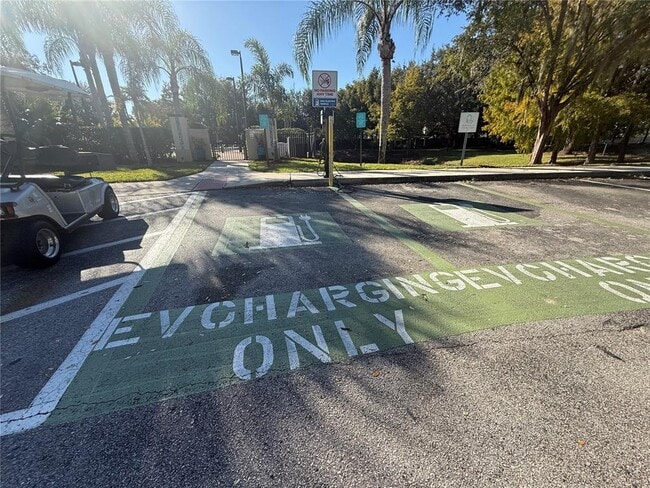 Building Photo - 2954 Lucayan Harbour Cir