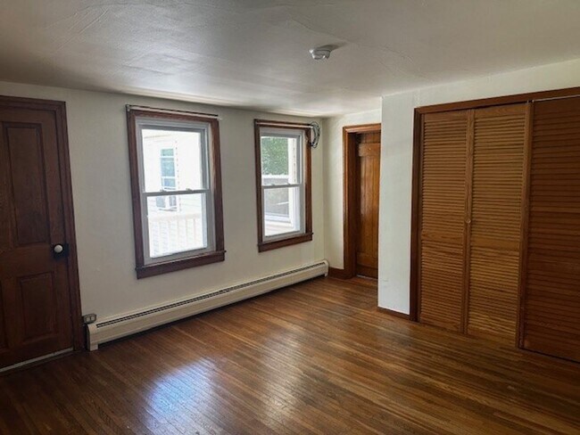 Building Photo - 3 bedroom semi Etters