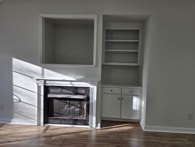 Building Photo - 1307 S Taylor St