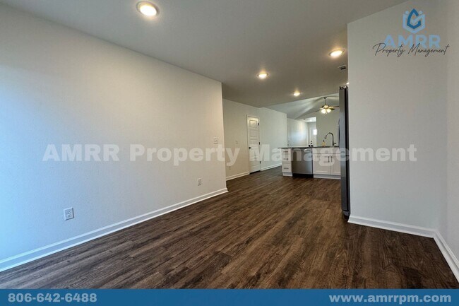 Building Photo - 612 Short Leaf Ln