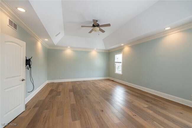 Building Photo - 4025 Meadowvale Ct