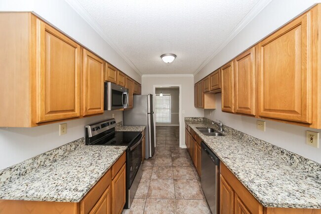 Building Photo - 4481 Tracy Lynn Dr