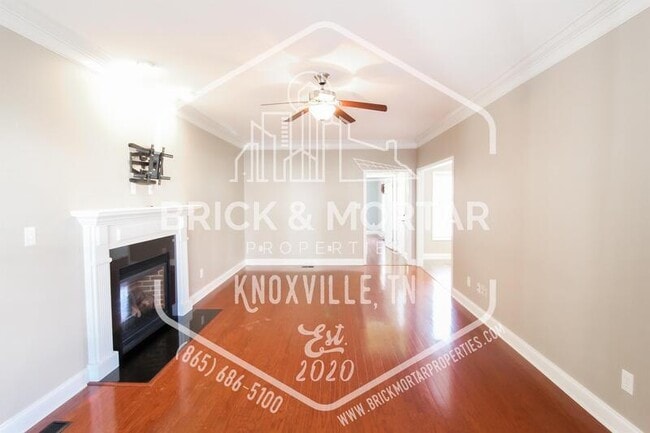 Building Photo - 3305 Grassy Pointe Ln