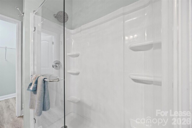 Building Photo - 2090 Shady Pond Dr