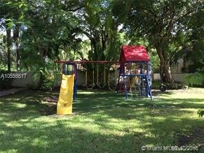 Building Photo - 6702 Magnolia Ct