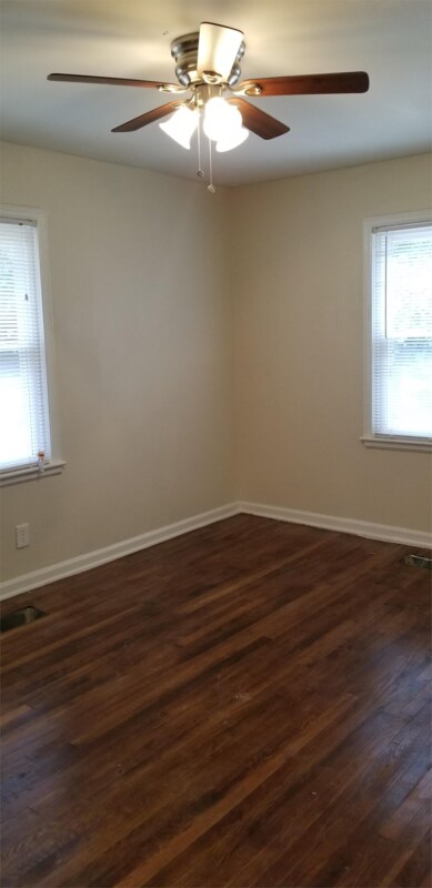 Building Photo - 2163 Rexford Dr