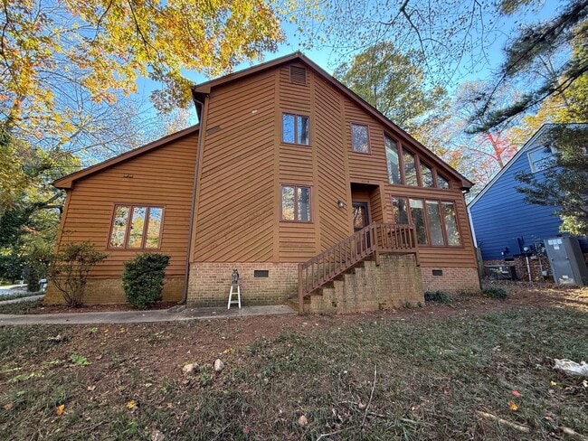 Primary Photo - Charming 3BD, 2BA North Raleigh Home in Pr...