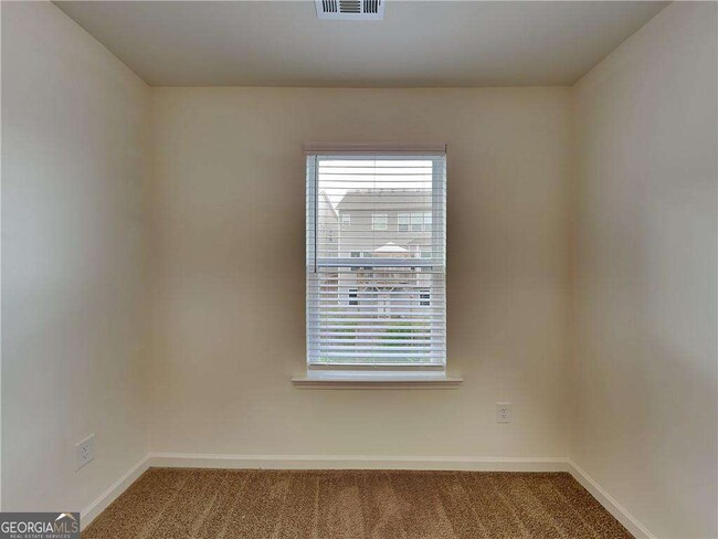 Building Photo - 975 Society Cir