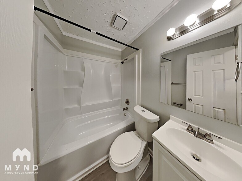 Building Photo - 82 Brenda Ln