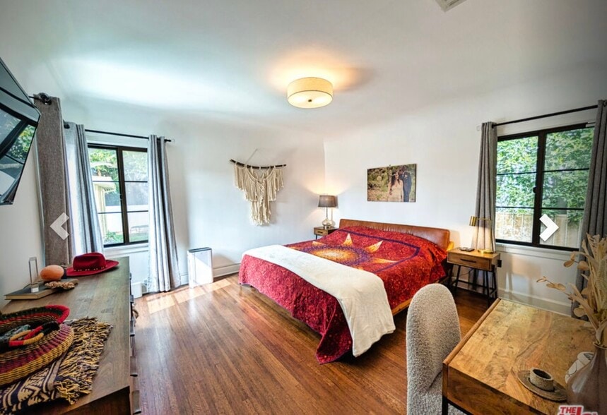 Master bedroom - 3927 Degnan Blvd