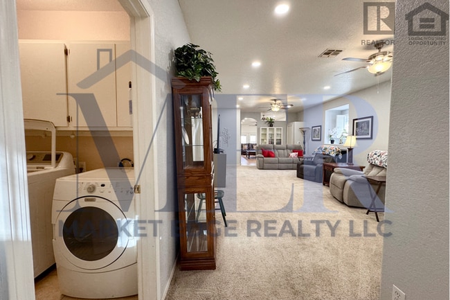 Building Photo - 3Bed/2Bath Home in 55+ Community in Peoria! $399 MOVE-IN SPECIAL! Move-In Ready on 03/05/2026!