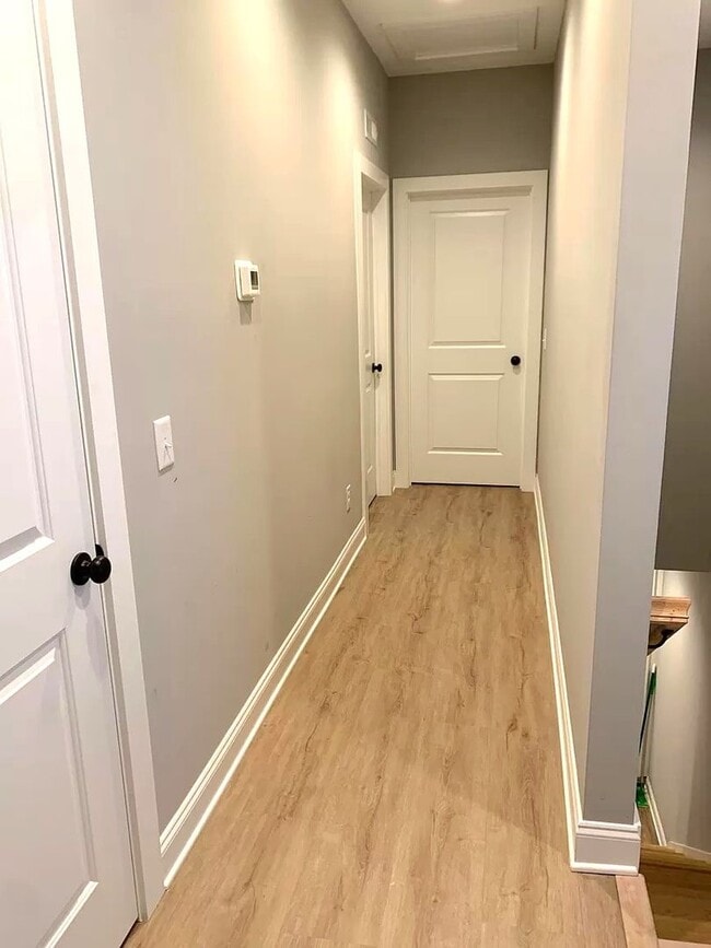 Building Photo - 9 Hanover St