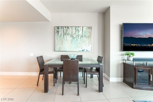 Building Photo - 322 Karen Ave