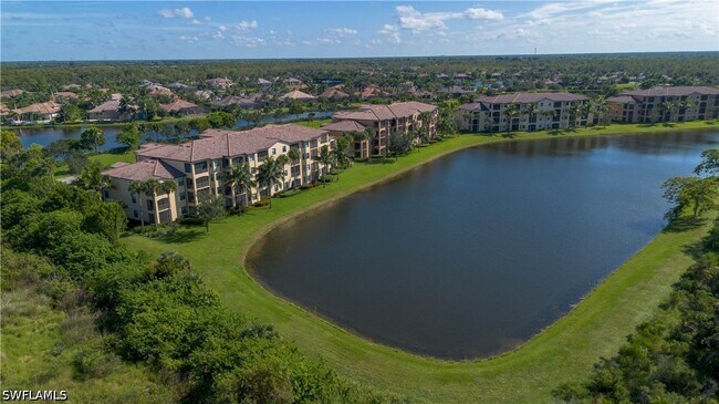 Building Photo - 9735 Acqua Ct