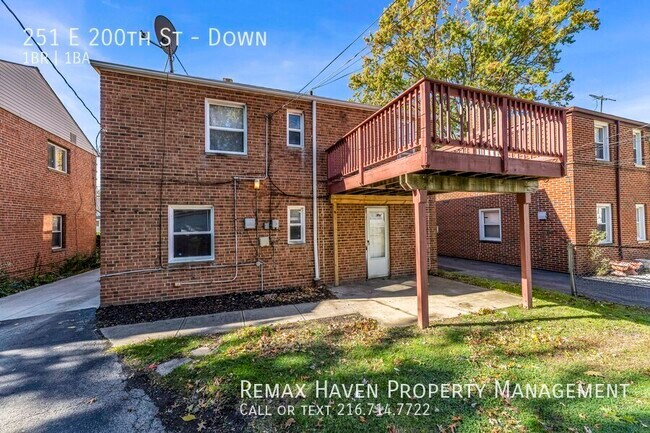 Building Photo - 251 E 200th St