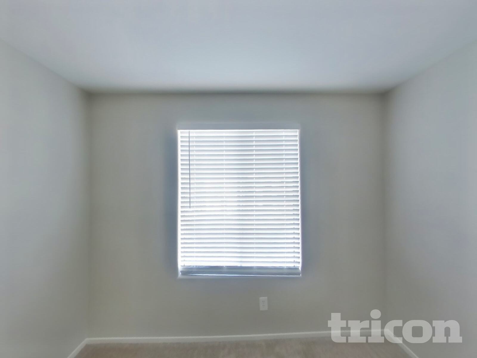 Building Photo - 2114 Seattle Shore St