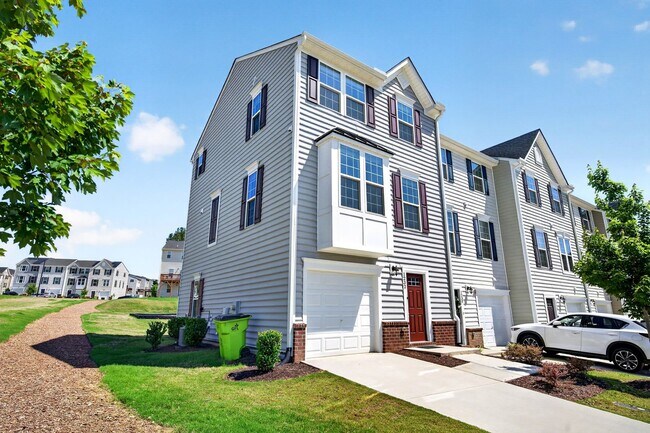 Building Photo - 1232 Lizer Rd