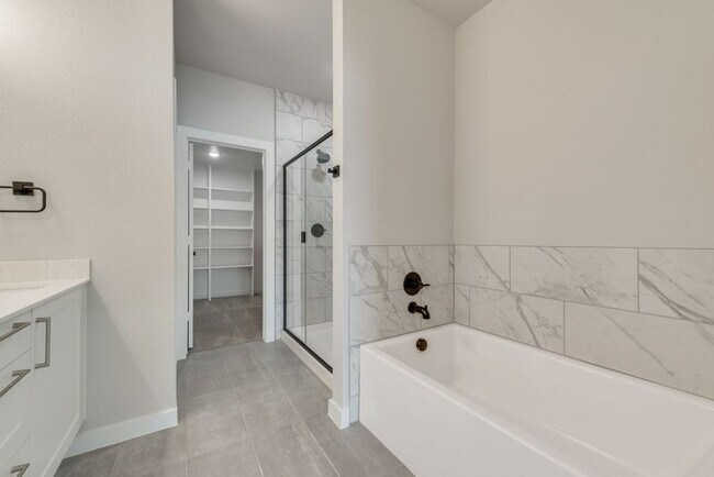 Building Photo - Midlothian Charm New Construction Townhome