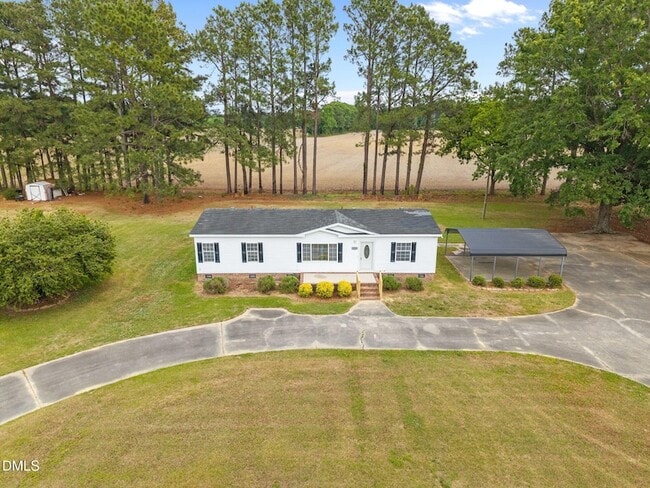 Building Photo - 8540 Godwin-Falcon Rd
