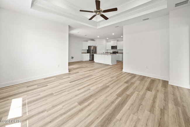 Building Photo - 122 Butler Cv