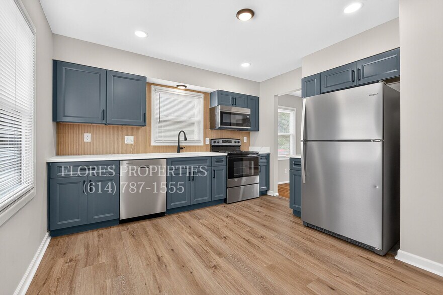 Building Photo - 1136 Pauline Ave