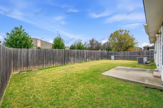 Building Photo - 9220 Monument Ct