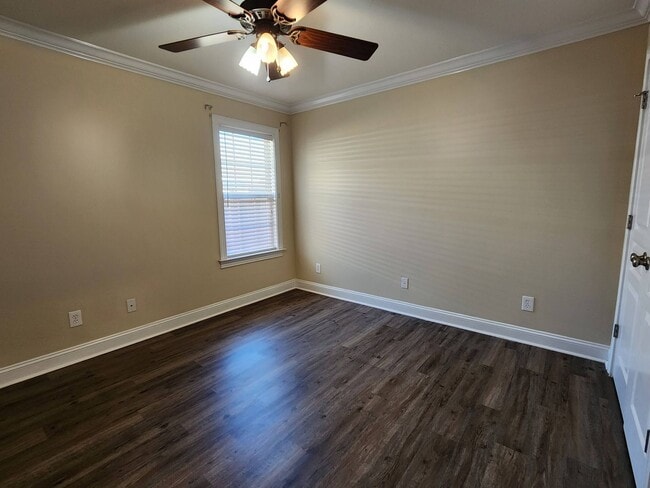 Building Photo - Spacious 4-Bedroom Home with Modern Upgrades in Valdosta