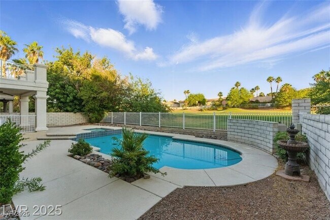 Building Photo - 2445 Antler Point Dr