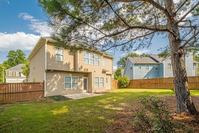 Building Photo - 9675 Rushmore Cir