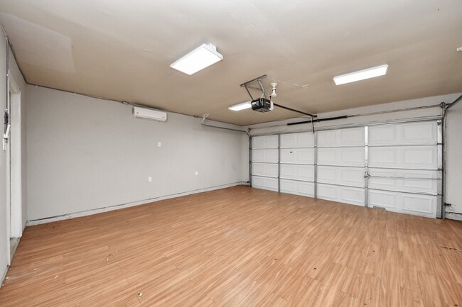 Building Photo - 11115 Opal Glen Ln