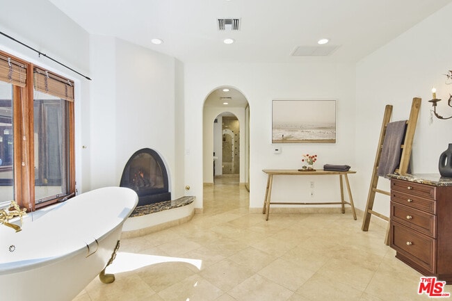Building Photo - 6138 Ramirez Canyon Rd