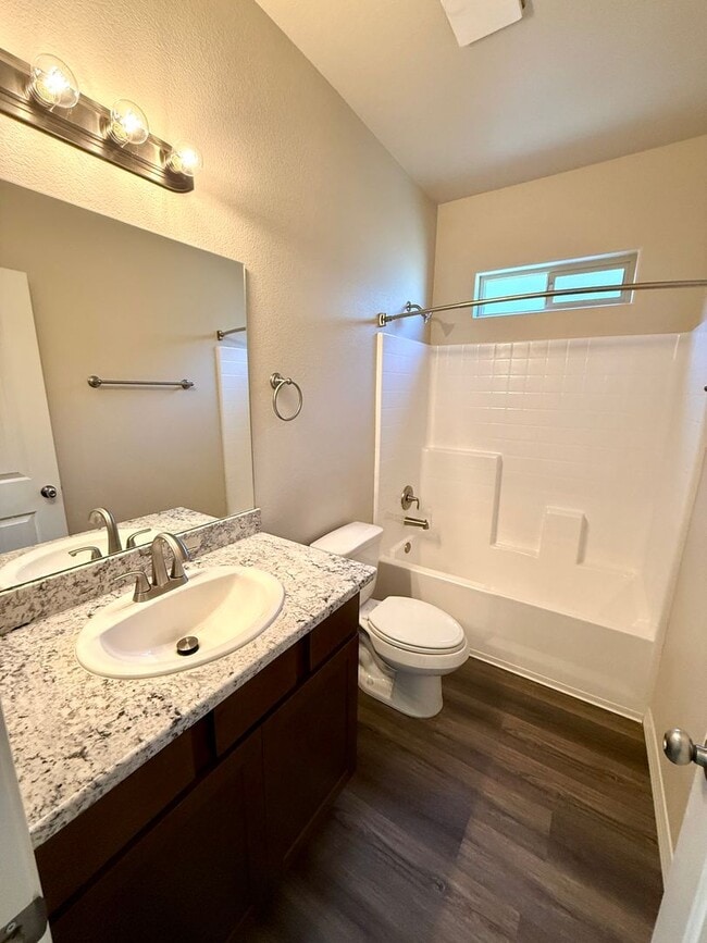 Building Photo - New Construction 3 Bed / 2 Bath Home with ...