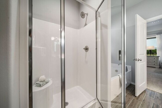 Building Photo - Stunning 3BR + Study in Prime Owasso/Colli...